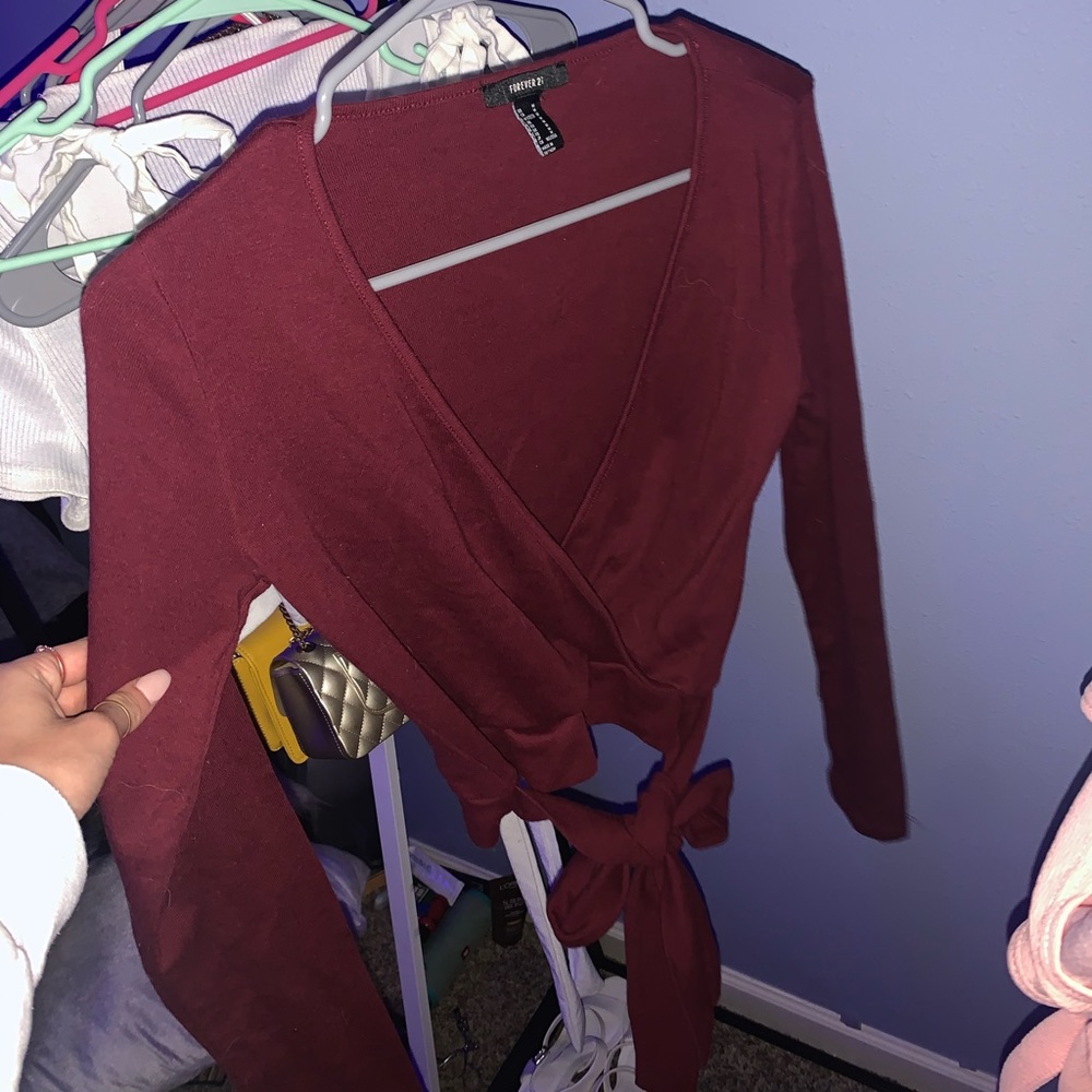 Stunning burgundy cross long sleeve